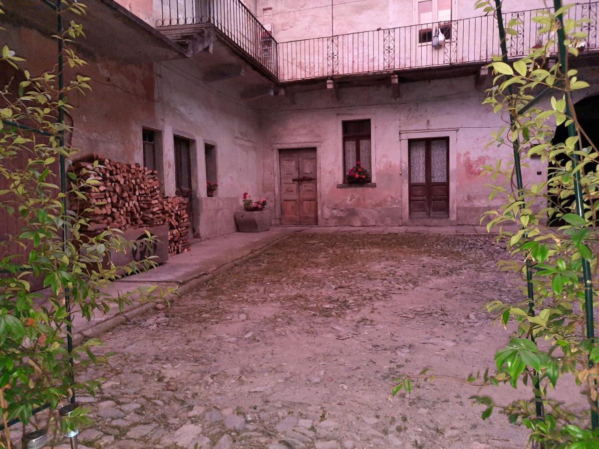 Guest House Seme Di Faggio Miasino Extérieur photo