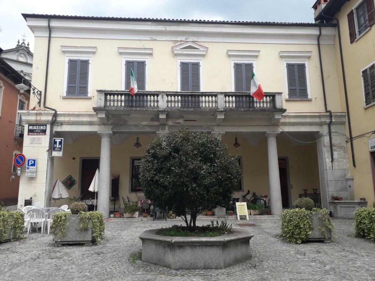 Guest House Seme Di Faggio Miasino Extérieur photo